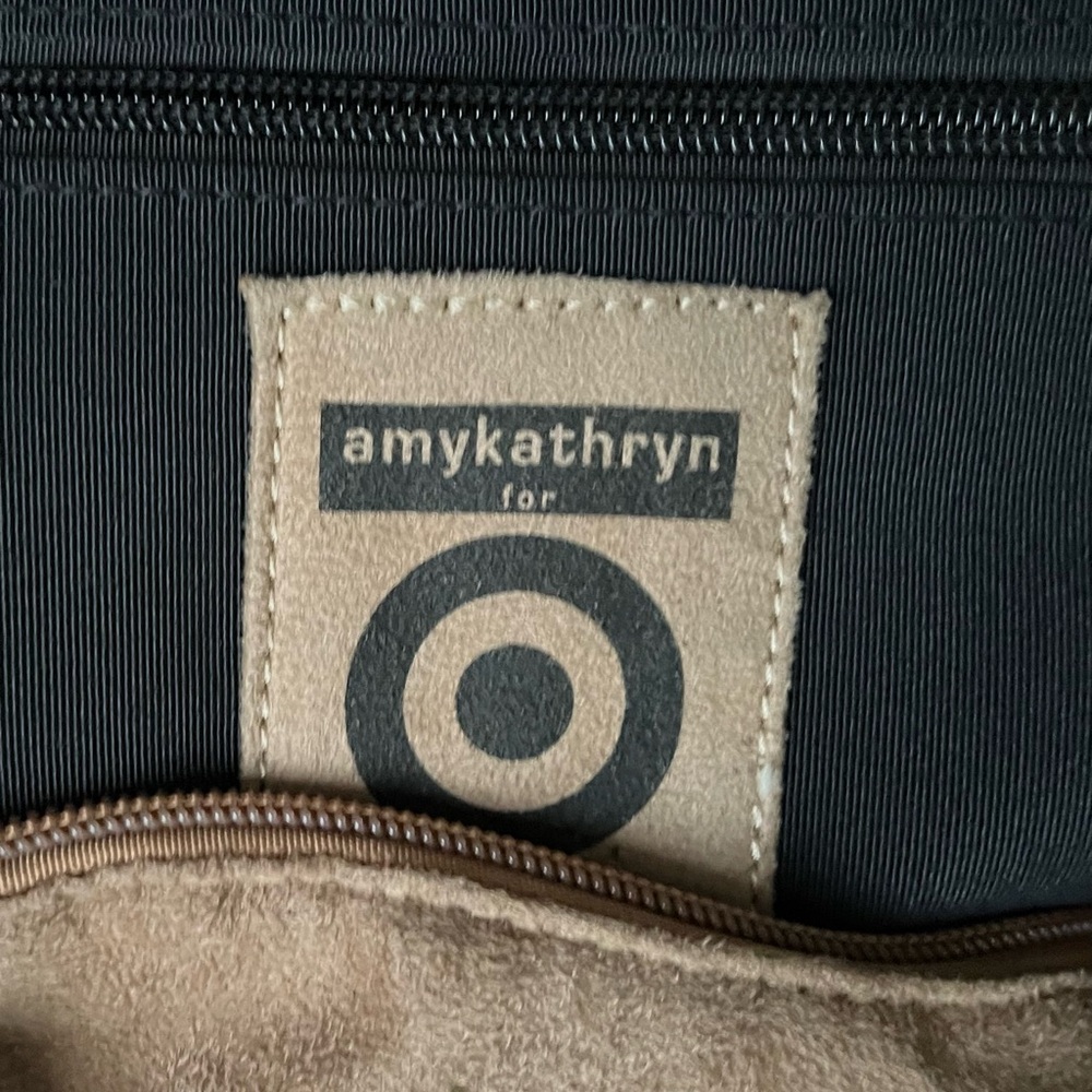 His & Hers Matching Duffel Bags - Picture 8 of 9